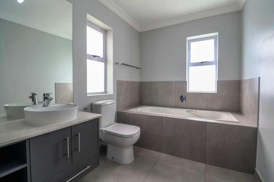 3 Bedroom Property for Sale in Island View Western Cape